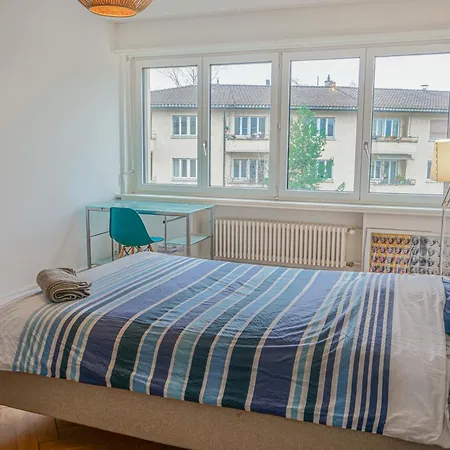 Enge Station - Private Jura Zurich