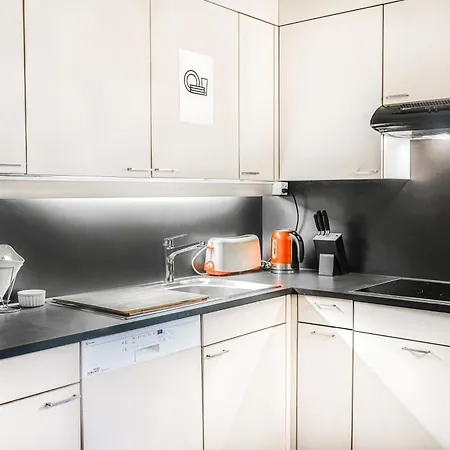 Enge Station - Private Jura Accommodatie bij particulieren *