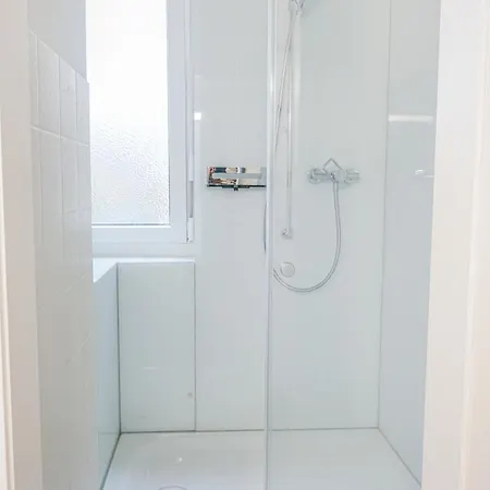 Enge Station - Private Jura Accommodatie bij particulieren *